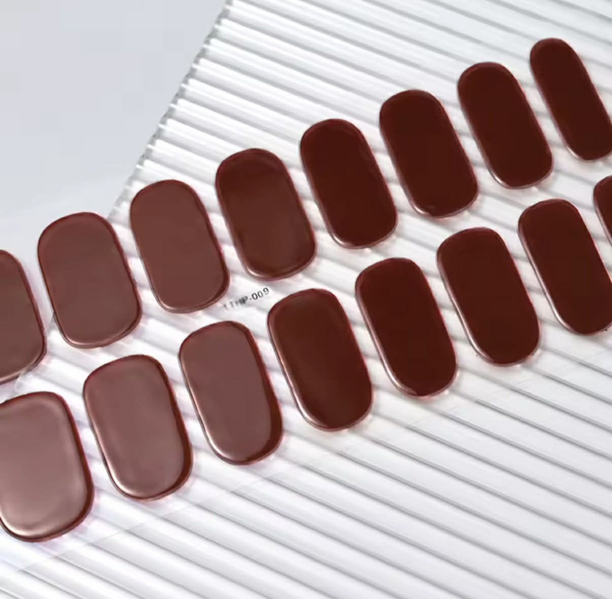 SemiNails WRAPS™ - Hybrydowe Naklejki Na Paznokcie Deep Brown